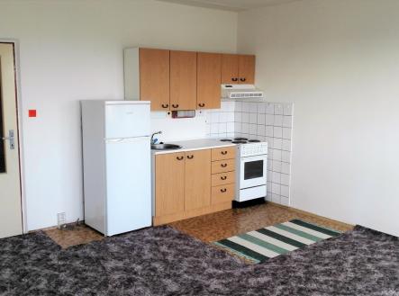 Pronájem bytu, 1+kk, 32 m²