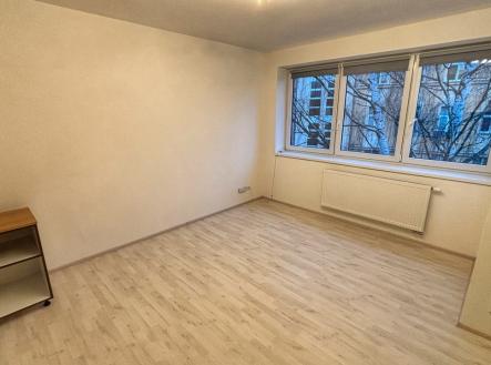 Pronájem bytu, 1+kk, 30 m²