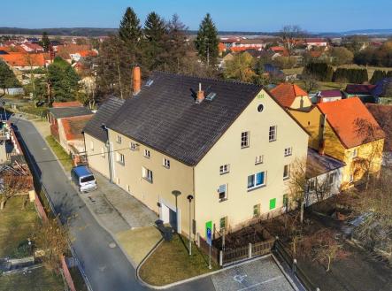 Prodej - nájemní dům, 227 m²