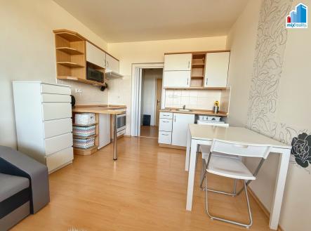 Pronájem bytu, 1+kk, 27 m²