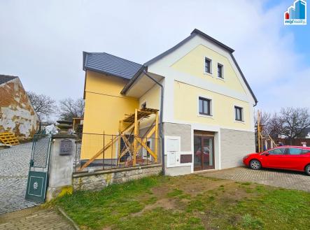 Pronájem bytu, 2+kk, 38 m²