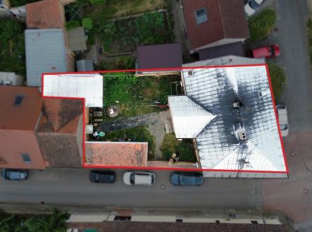 Prodej nájemního domu, 274 m²