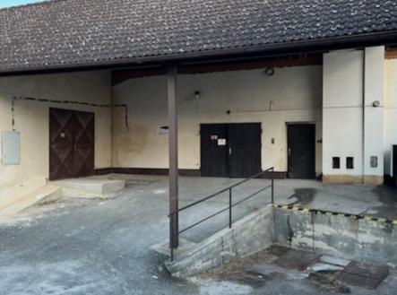 Pronájem komerčního objektu, sklad, 156 m²