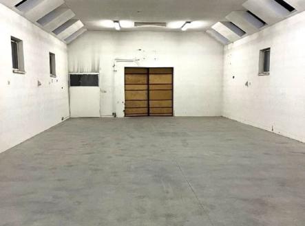 Pronájem komerčního objektu, sklad, 156 m²