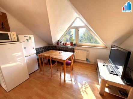 Pronájem bytu, 2+1, 75 m²