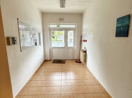 Pronájem bytu, 2+1, 60 m²