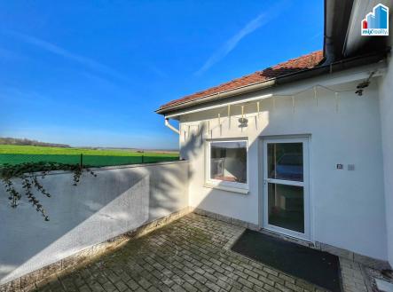 Pronájem bytu, 2+kk, 52 m²