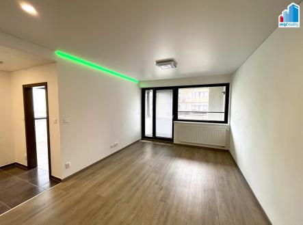 Pronájem bytu, 2+kk, 55 m²