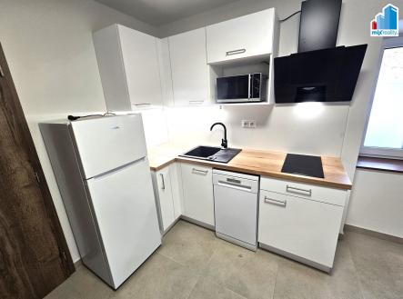 Pronájem bytu, 2+kk, 38 m²