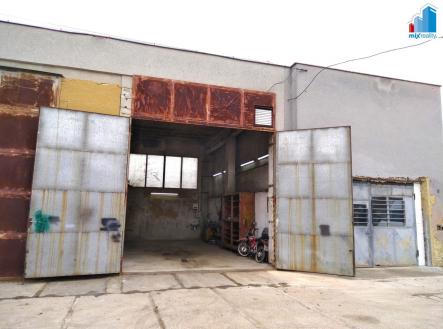 Pronájem komerčního objektu, sklad, 63 m²