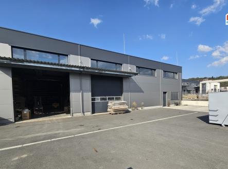 Pronájem komerčního objektu, sklad, 1 356 m²