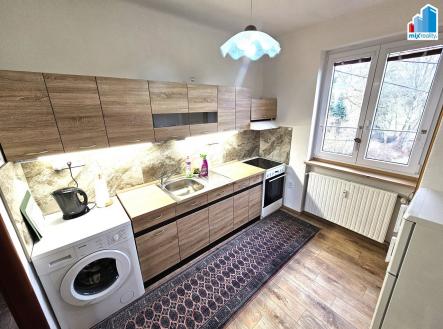 Pronájem bytu, 3+1, 76 m²