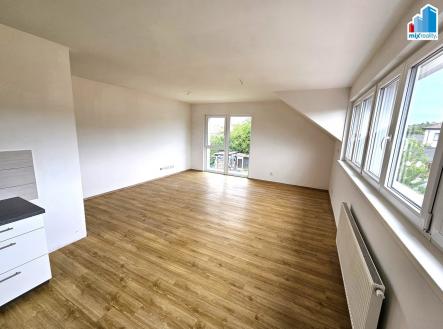 Pronájem bytu, 3+kk, 113 m²