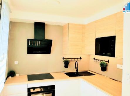 Pronájem bytu, 1+1, 32 m²