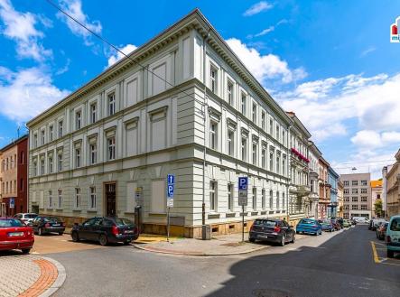 Pronájem bytu, 1+1, 56 m²