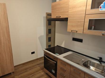 Pronájem bytu, 2+1, 58 m²