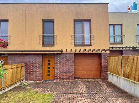 Pronájem domu/vily, 132 m²