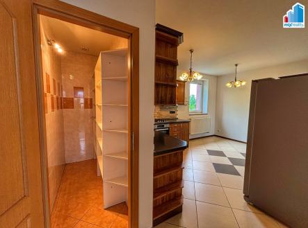 Pronájem bytu, 3+1, 80 m²