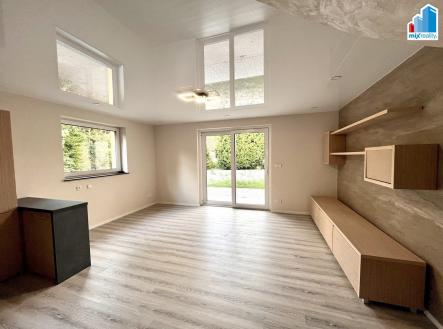 Pronájem domu/vily, 105 m²