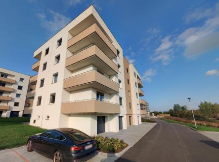 Pronájem bytu, 3+kk, 103 m²