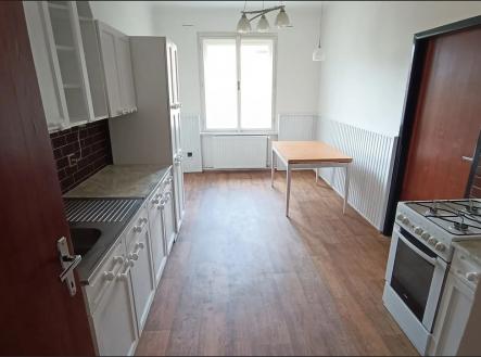 Pronájem bytu, 3+1, 89 m²