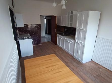 Pronájem bytu, 3+1, 89 m²