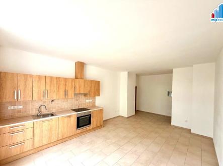Pronájem bytu, 2+1, 84 m²