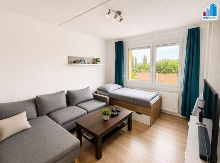 Pronájem bytu, 1+1, 37 m²
