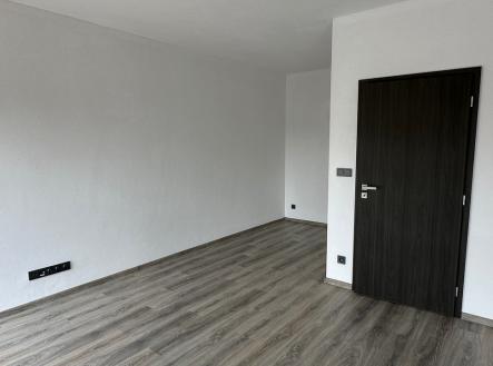 Pronájem bytu, 1+kk, 31 m²