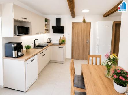 Pronájem bytu, 2+kk, 38 m²