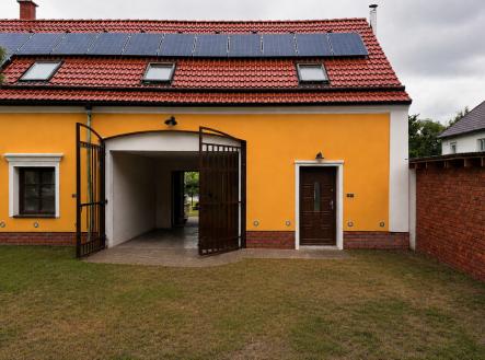 Pronájem bytu, 2+1, 58 m²
