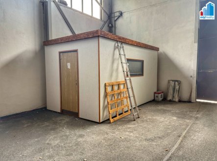 Pronájem skladu, 15 m²