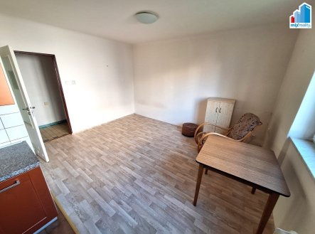 Pronájem bytu, 1+kk, 31 m²