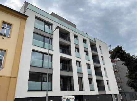 Pronájem bytu, 2+kk, 57 m²