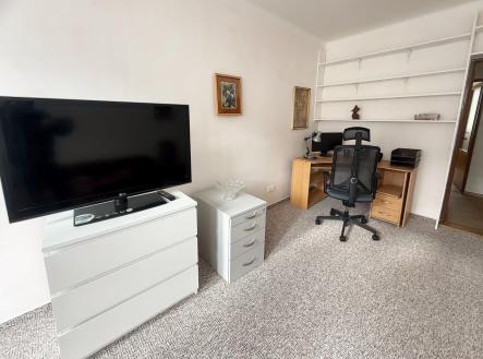 Pronájem bytu, 2+1, 60 m²