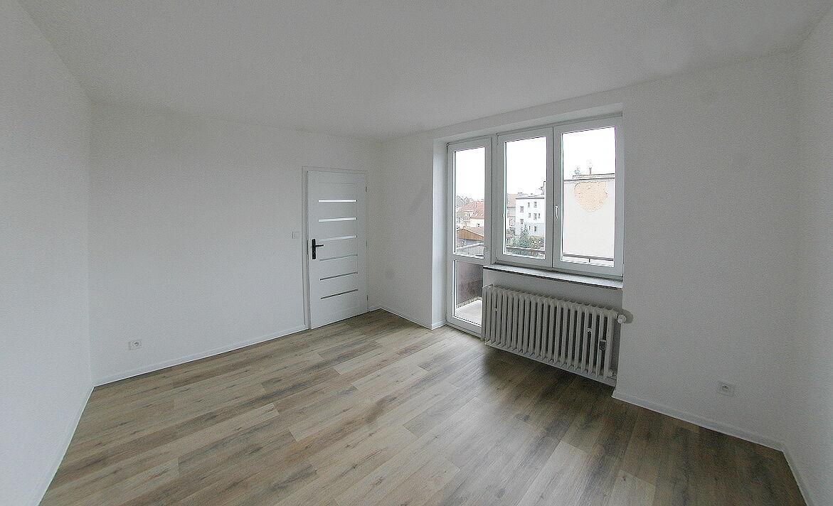 Prodej zrekonstruovaného bytu 2+1 s balkonem v Plzni