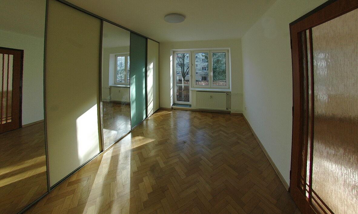 Hezký byt 2+1 s balkonem v Plzni na Slovanech