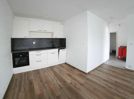 Pronájem bytu, 2+kk, 42 m²