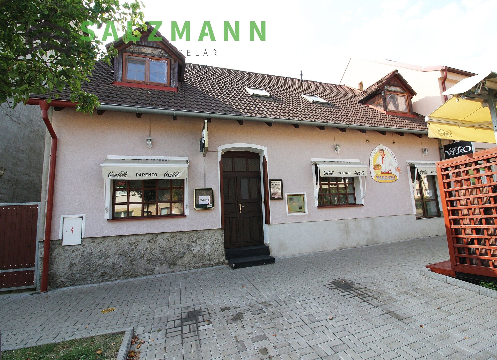 Rodinný dům s restaurací (cihla, 240m2), Nýřany, Revoluční ul.