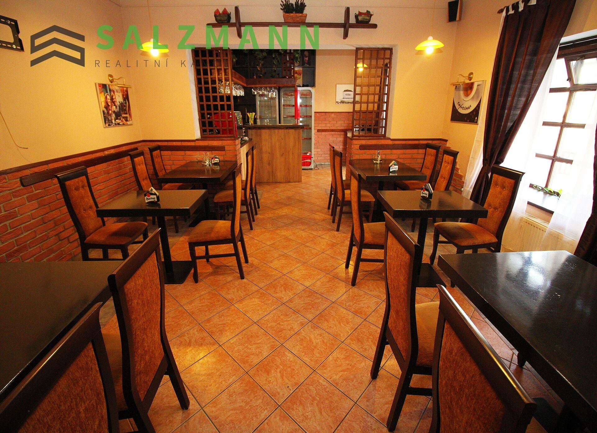 Rodinný dům s restaurací (cihla, 240m2), Nýřany, Revoluční ul.