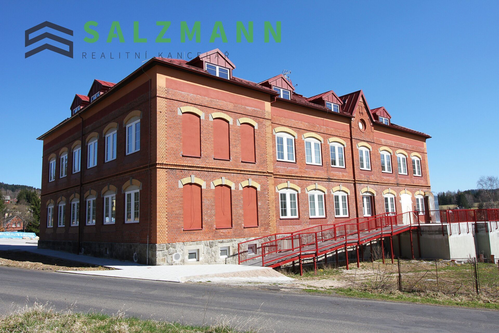 Apartmán 1+KK (cihla, 30m2), Bublava