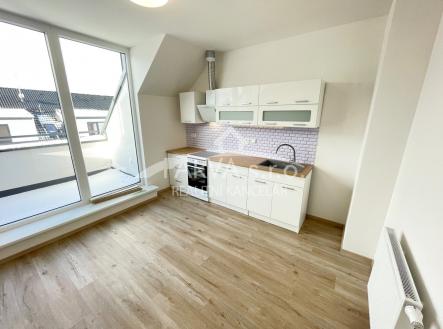 Pronájem bytu, 2+kk, 48 m²