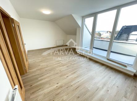 Pronájem bytu, 2+kk, 48 m²