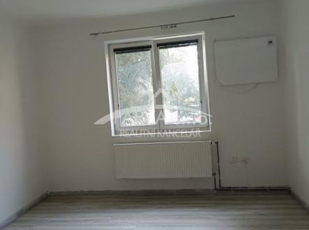 Pronájem bytu, 2+1, 62 m²