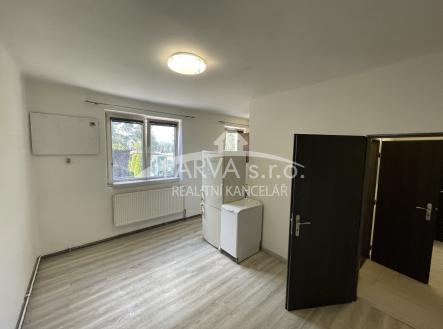 Pronájem bytu, 3+kk, 65 m²