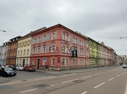 Pronájem bytu, 4+kk, 90 m²