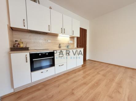 Pronájem bytu, 1+kk, 30 m²