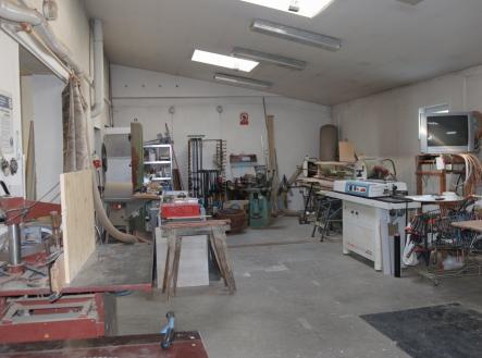 Pronájem komerčního objektu, výroba, 312 m²