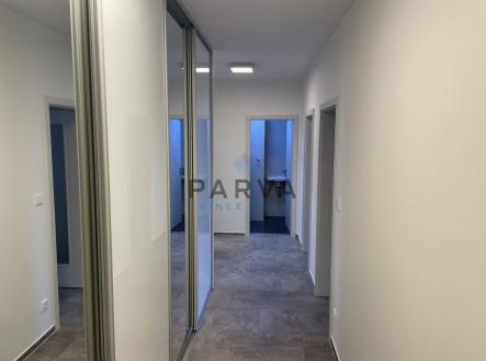 Pronájem bytu, 2+kk, 84 m²