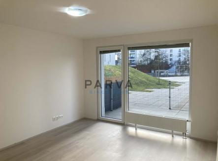 Pronájem bytu, 2+kk, 77 m²